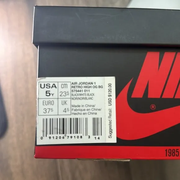 Nike Jordan 1 Retro High Black White Size 5Y