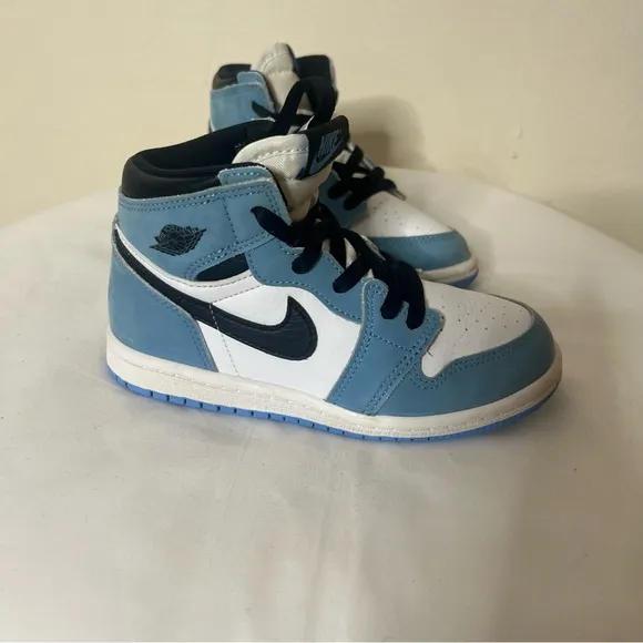 Nike Jordan 1 Retro OG High Top Leather Sneakers University Blue Kids Sz 10C