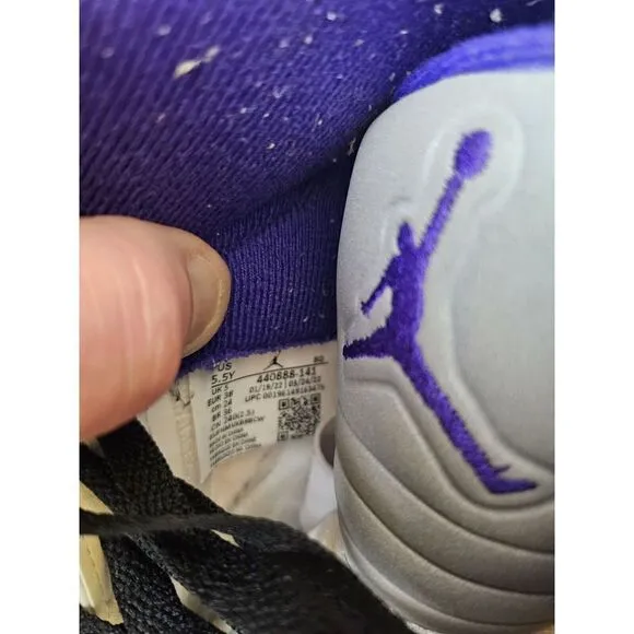 Nike Jordan 5 Retro Concord 2022 Size 5.5Y