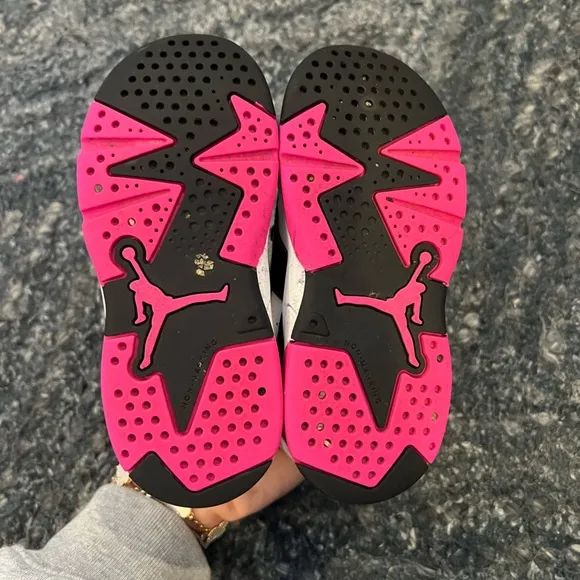 Nike Jordan 6 Retro Low Sneakers in Fierce Pink / Black / White - Toddler Sz 8