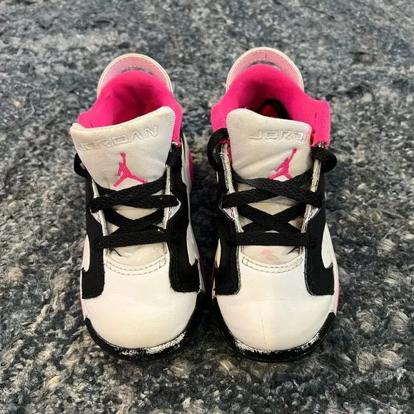 Nike Jordan 6 Retro Low Sneakers in Fierce Pink / Black / White - Toddler Sz 8