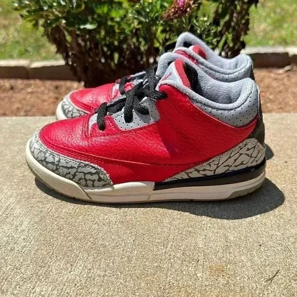 Nike Jordan Retro 3 SE Fire Red Toddler Sneakers