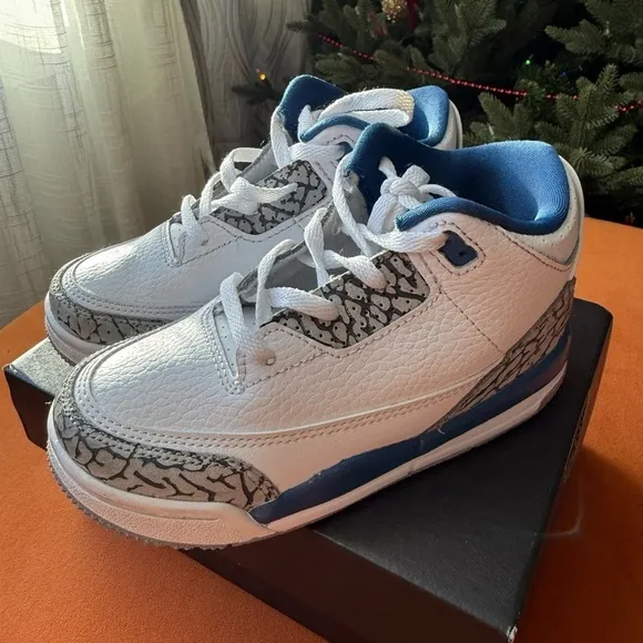 Nike Jordan Retro 3 Toddler Sneakers Child Size 10C