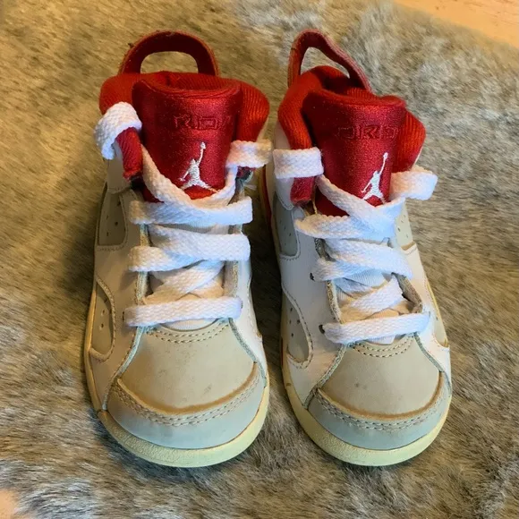 Nike Kids Air Jordan 6 Retro Red/White Shoes Size 6C