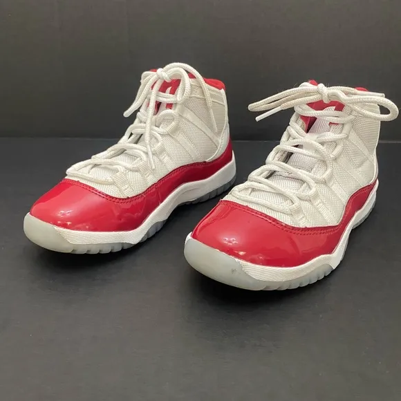 Nike Little Boys Air Jordan 11 Retro Varsity Red Sneakers