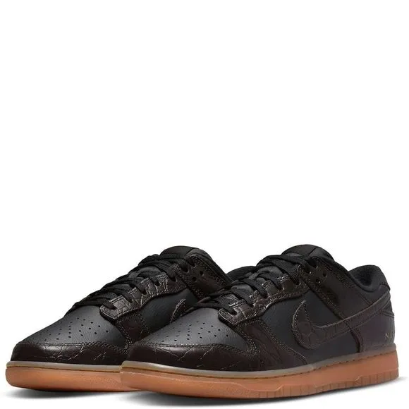 Nike Mens Dunk Low Fashion Sneakers Size 10.5