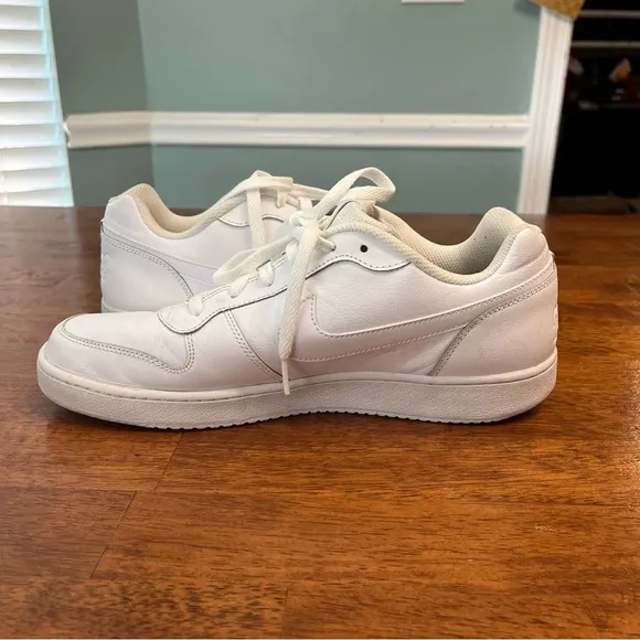Nike Men's Ebernon Low Casual Sneakers white size 12