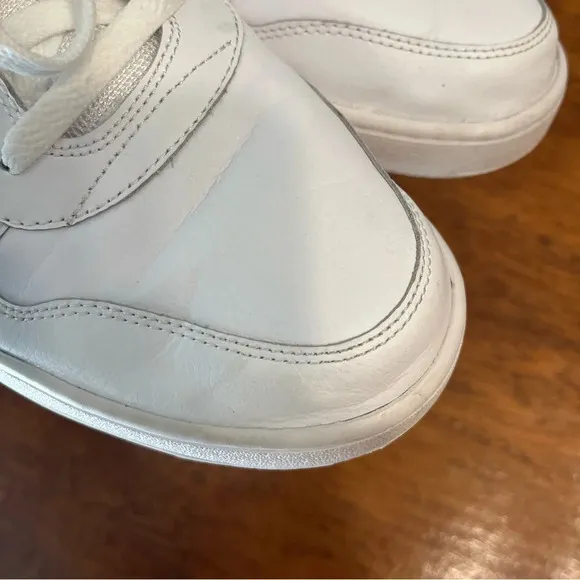 Nike Men's Ebernon Low Casual Sneakers white size 12