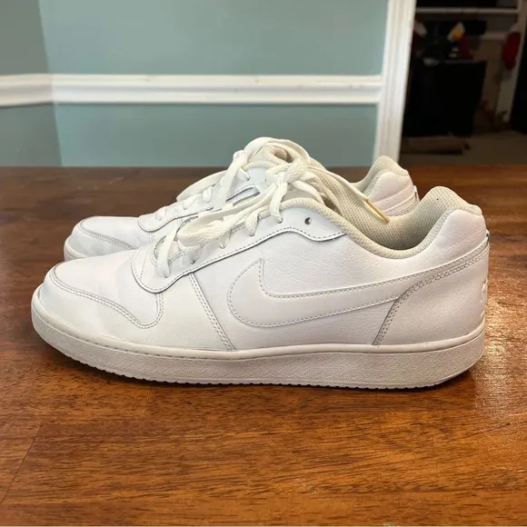 Nike Men's Ebernon Low Casual Sneakers white size 12