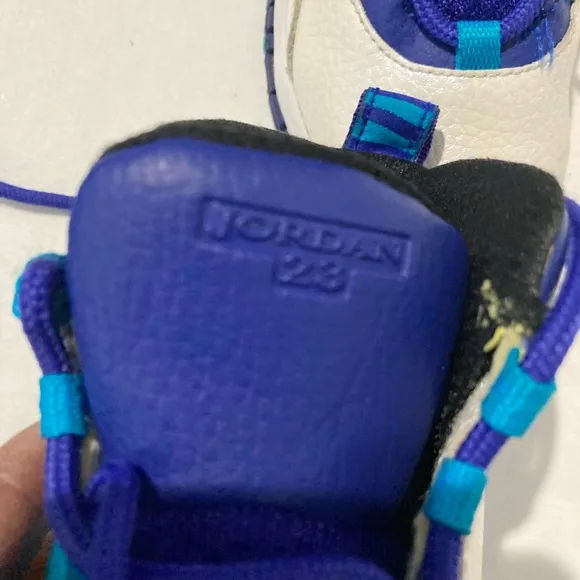 Nike Retro Air Jordan 10 Charlotte Hornets Sneakers