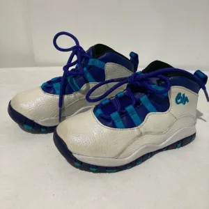 Nike Retro Air Jordan 10 Charlotte Hornets Sneakers