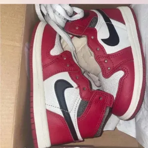 Nike Retro High OgKids Red and White SneakersToddler size
