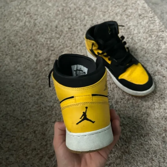 Nike retro mid new love size 6.5 Y Black and Yellow Sneakers