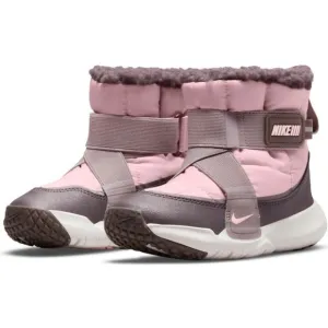 NIKE slip-on snow boots