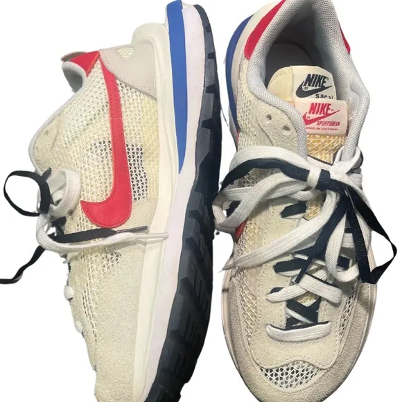 Nike Sneakers - Cream and Blue