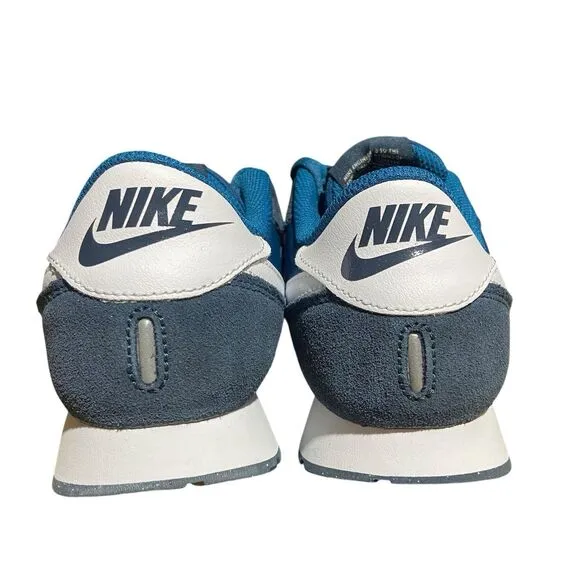 Nike Sneakers Youth 6Y Blue MD Valiant Running CN8558-405 Retro Suede Swoosh