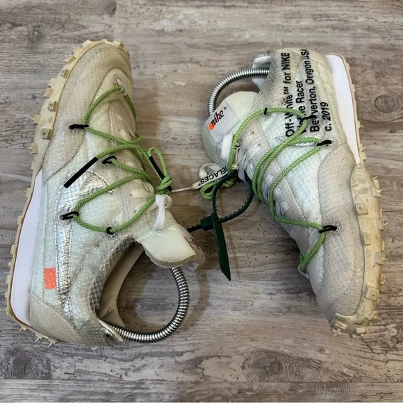 Nike Waffle Racer Off‎ White Men’s 7 CD8180-100 OG Retro Green Lace Sneakers Box