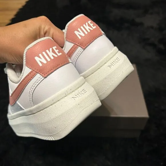 NIKE white pink Platform lace up shoes sneakers women’s 8 new