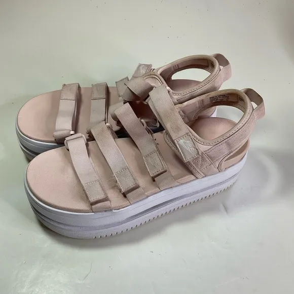 Nike Women’s Icon Classic Barely Rose Sandals Size 11