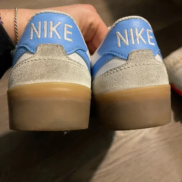 Nike women’s SB pogo skate sneakers