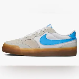 Nike women’s SB pogo skate sneakers