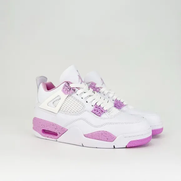 Nike Women's Sneakers in White and Pink