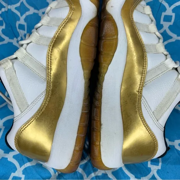 Nike Youth size 7y Air Jordan 11 low closing ceremony retro OG GS kids sneakers