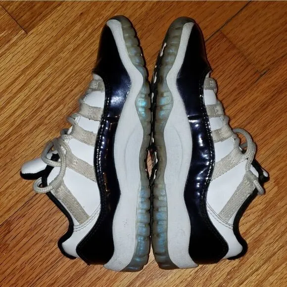 NIKE AIR JORDAN 11 RETRO Sneakers
