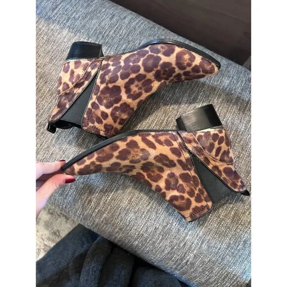 NINE WEST Leopard Ankle Boots Pointed Toe Slip-on Booties Size 6.5 💸BOGO⭐
