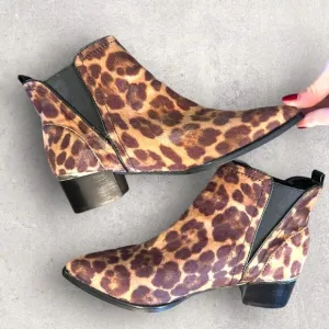 NINE WEST Leopard Ankle Boots Pointed Toe Slip-on Booties Size 6.5 💸BOGO⭐