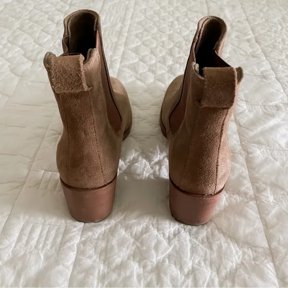 Nisolo Ana Chelsea Boots