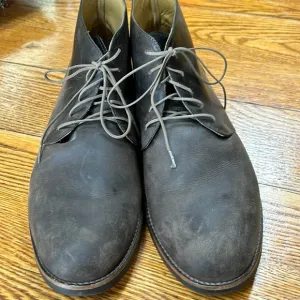 Nisolo brown Everyday Chukka Boots, Men’s Size 11.  Good pre owned condition.