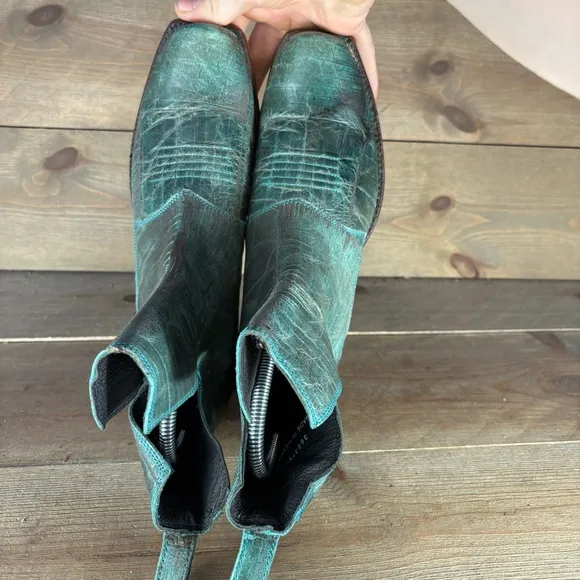 nocona womens size 7 shoes teal leather slip on heel cowboy boots