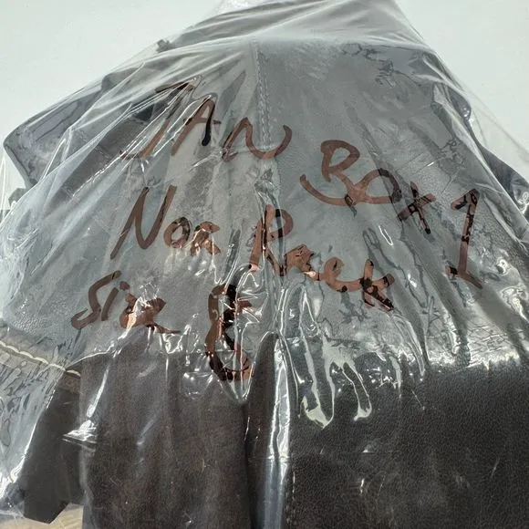 NORDSTROM RACK Mara Round-Toe Lug-Sole Brown Leather Riding Boot Size 8M NWOT