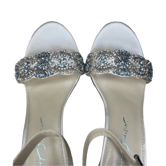 NWB Blue By Betsey Johnson Embellished Champagne High Heel Sandals Size 7W