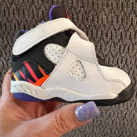 NWOB AIR Jordan AJ 8 Retro BT Infants Sneakers White Size 4C