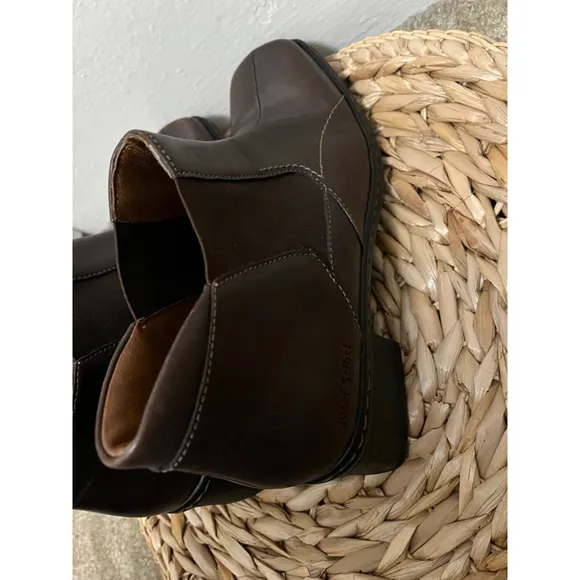 NWOB Josef Seibel Square Toe Chelsea Slip on Mid Calf Brown Leather Boots 9/9.5