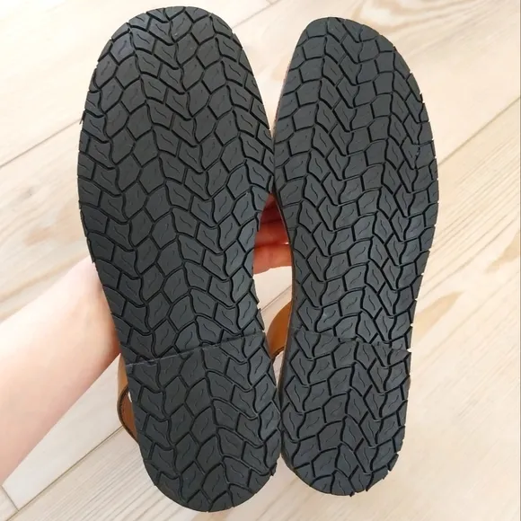 NWOB Spanish Sandal Co. Classic Sandals