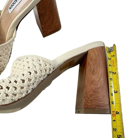 NWOB Steve Madden Cataleya Woven Net Wooden Block Heel Slide Sandals Size 9M