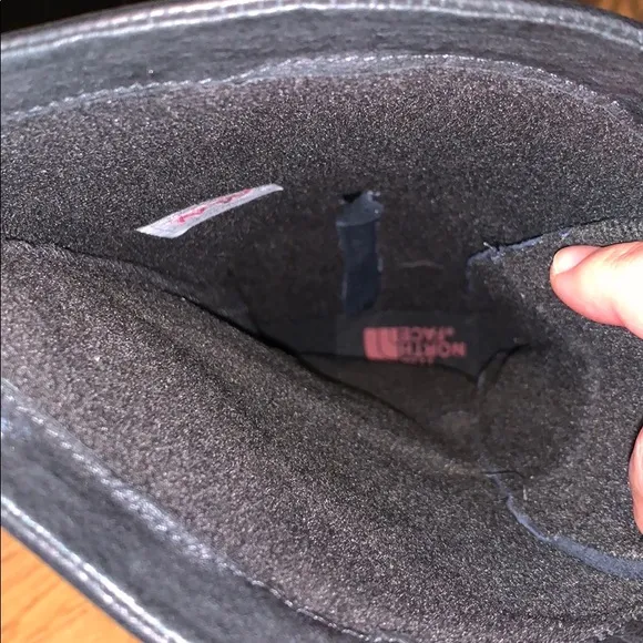 NWOB The North Face Mackynzie Boots, Black, 7