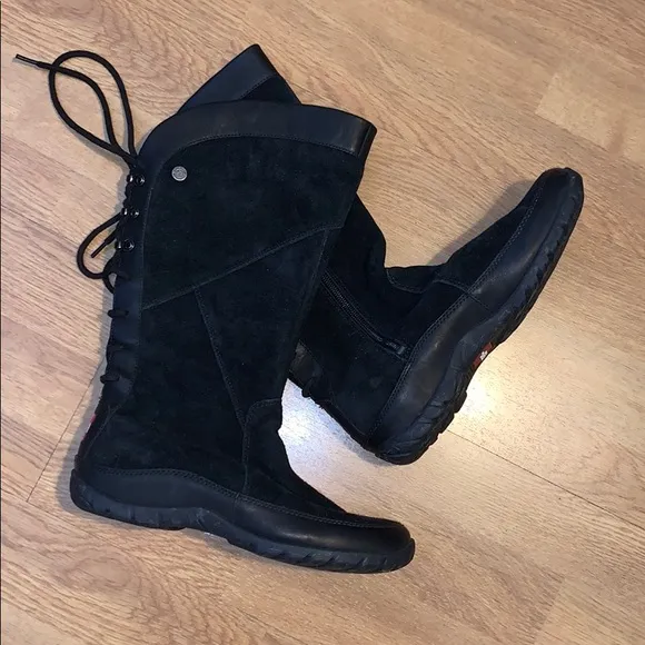 NWOB The North Face Mackynzie Boots, Black, 7