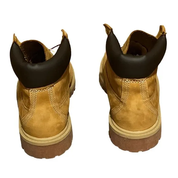 NWOB  Timberland 6-Inch Premium Wheat Leather Boots Youths Size 3M