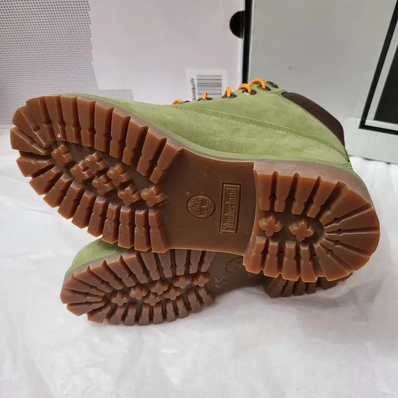 NWOB TIMBERLAND big kid's boots