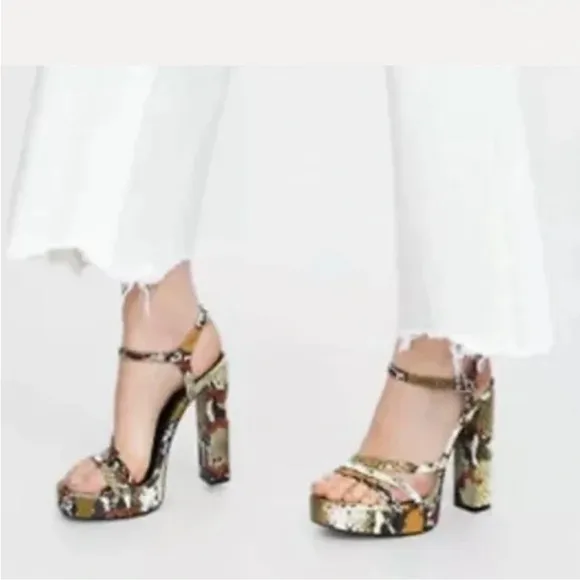 NWOB Zara Reptile/Snake Platform Heels Sandals Size 10.5 US 41 Europe