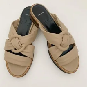 NWOT Aquatalia Italy Harley Leather Slip on Strappy Flat Summer Slide Sandals