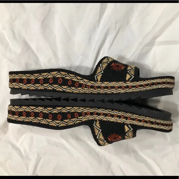 NWOT- Ash Uma Flat Slide Sandal, Black Sz 37