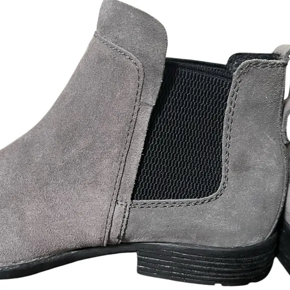 NWOT BORN Gray Suede Opanka Chelsea Pull-on Boot Men’s Size 11