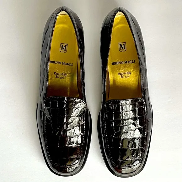 NWOT BRUNO MAGLI Dark brown Patent Leather Loafers Size 7.5 D