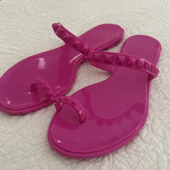 NWOT CARMEN SOL MARIA FLAT JELLY SANDALS - SIZE 10