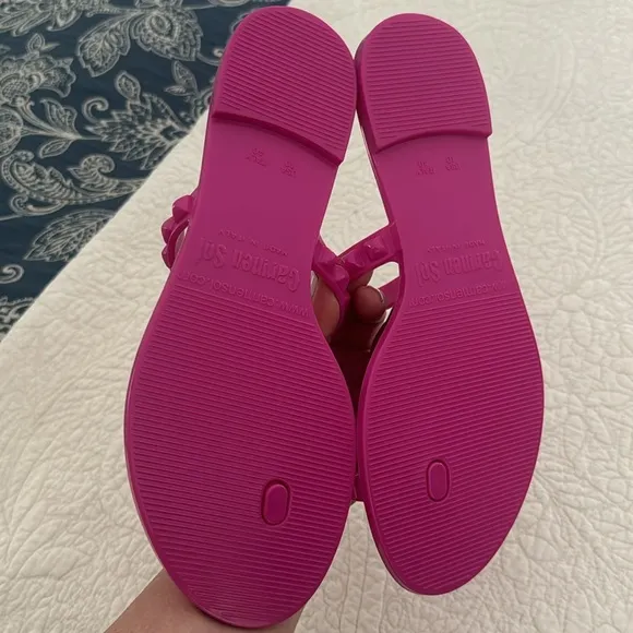 NWOT CARMEN SOL MARIA FLAT JELLY SANDALS - SIZE 10